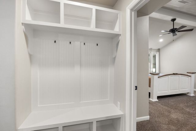 208 N Oak Lane, Tolar, TX 76476