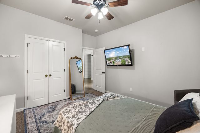 208 N Oak Lane, Tolar, TX 76476