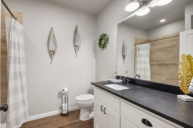 208 N Oak Lane, Tolar, TX 76476
