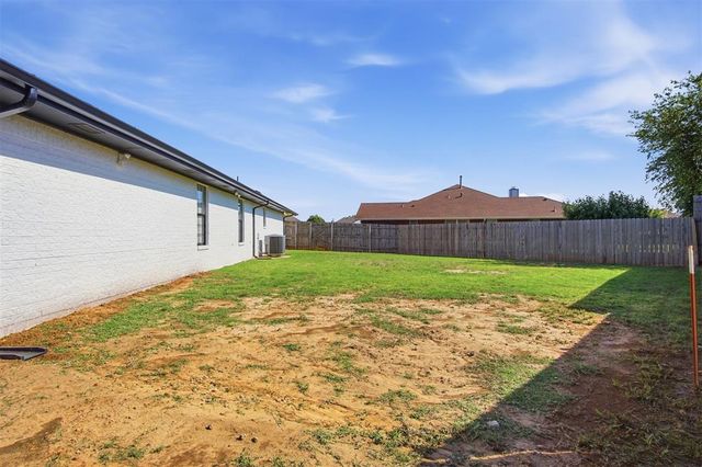 2917 SW 94th Court, Oklahoma City, OK 73159