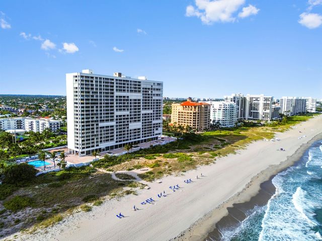 2600 S Ocean Boulevard 3-E, Boca Raton, FL 33432