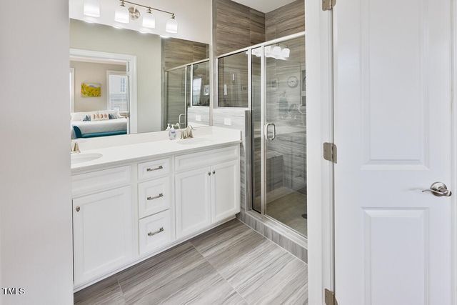 910 Wake Towne Drive, Raleigh, NC 27609