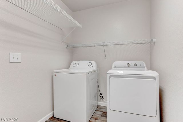 1133 ViaRocca, Henderson, NV 89052