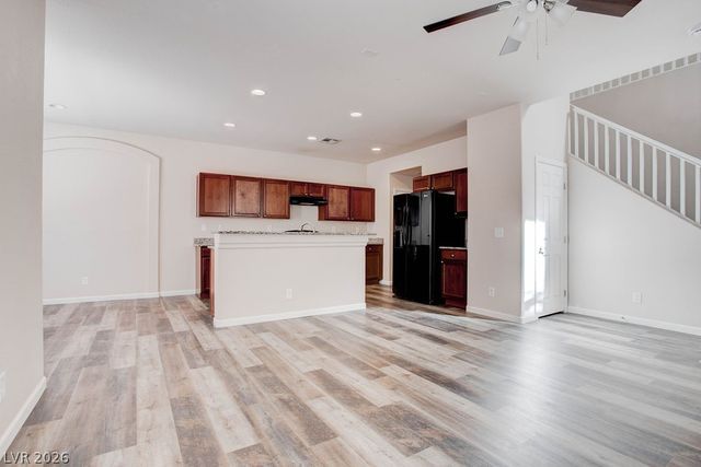 1133 ViaRocca, Henderson, NV 89052