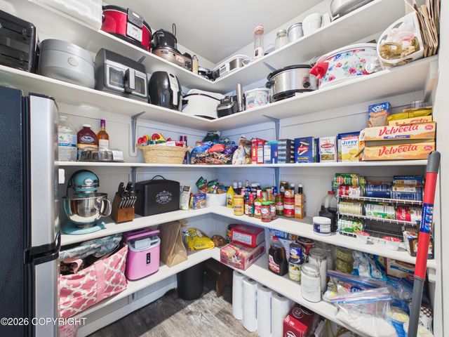 1200 Florice Drive, North Pole, AK 99705