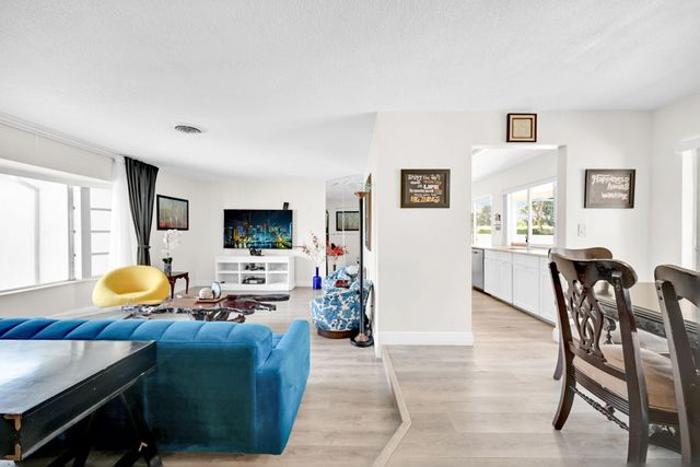 5060 NW 41st Court, Lauderdale Lakes, FL 33319