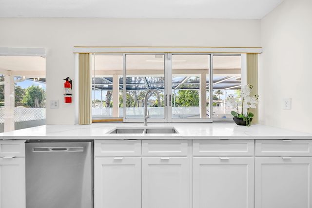 5060 NW 41st Court, Lauderdale Lakes, FL 33319