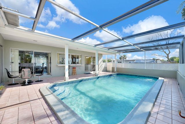 5060 NW 41st Court, Lauderdale Lakes, FL 33319