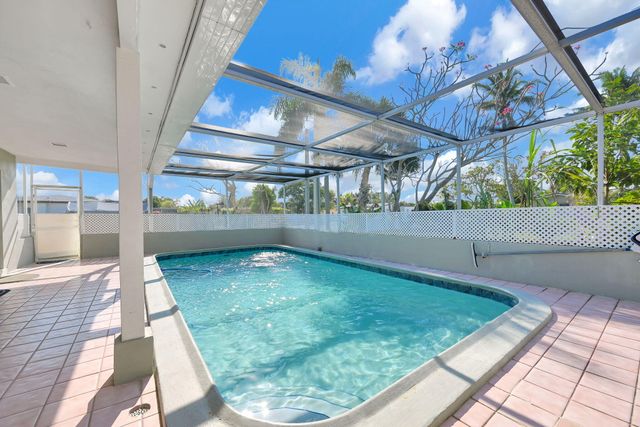 5060 NW 41st Court, Lauderdale Lakes, FL 33319