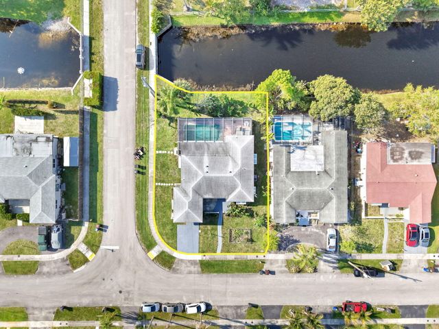 5060 NW 41st Court, Lauderdale Lakes, FL 33319