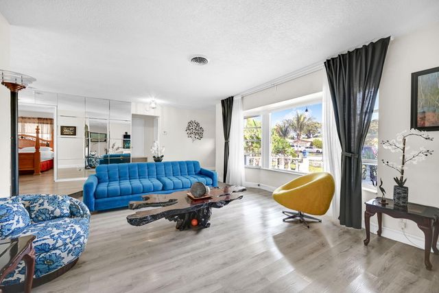 5060 NW 41st Court, Lauderdale Lakes, FL 33319