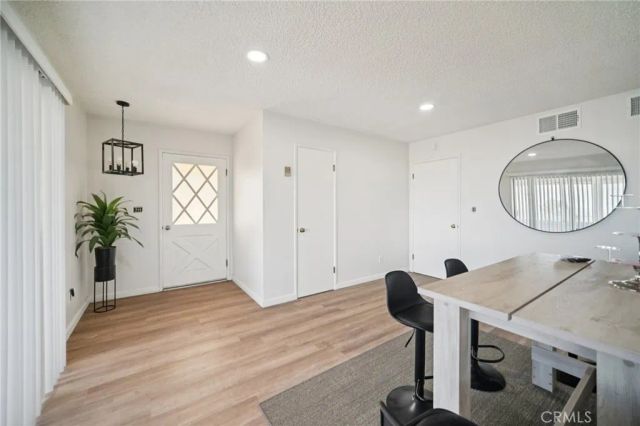 47078 Kings Canyon, Lancaster, CA 93536