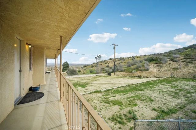 47078 Kings Canyon, Lancaster, CA 93536