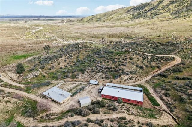 47078 Kings Canyon, Lancaster, CA 93536