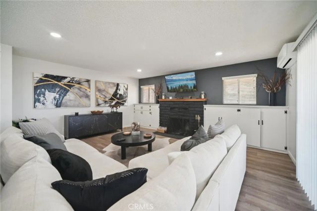 47078 Kings Canyon, Lancaster, CA 93536