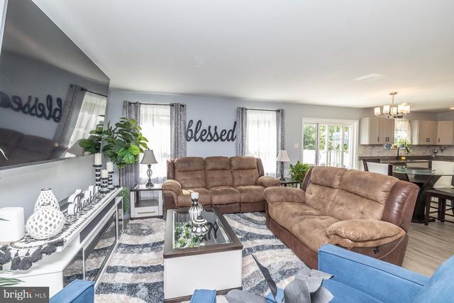 2994 DAPHNE DR, Vineland, NJ 08361