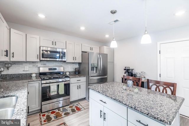 2994 DAPHNE DR, Vineland, NJ 08361