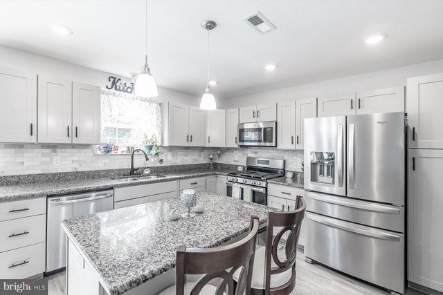 2994 DAPHNE DR, Vineland, NJ 08361