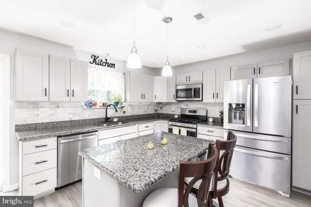 2994 DAPHNE DR, Vineland, NJ 08361