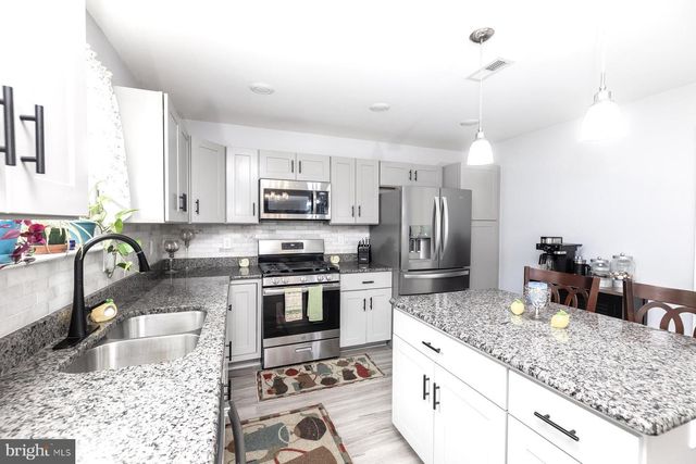 2994 DAPHNE DR, Vineland, NJ 08361