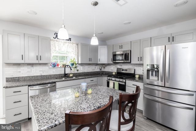2994 DAPHNE DR, Vineland, NJ 08361