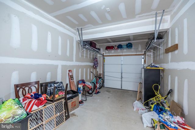 2994 DAPHNE DR, Vineland, NJ 08361
