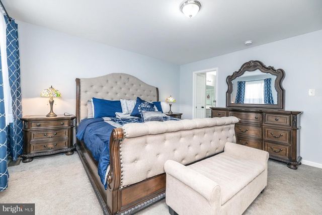 2994 DAPHNE DR, Vineland, NJ 08361