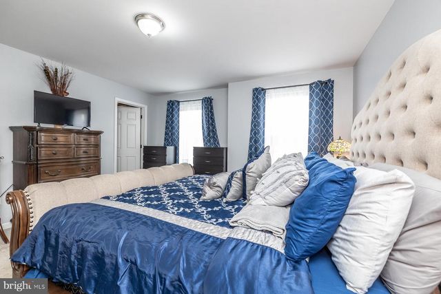 2994 DAPHNE DR, Vineland, NJ 08361