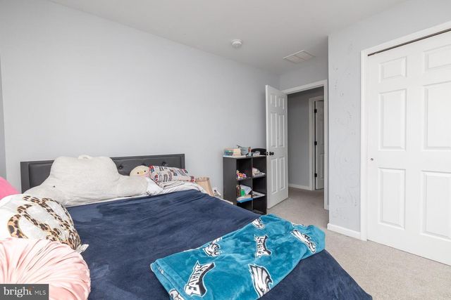 2994 DAPHNE DR, Vineland, NJ 08361
