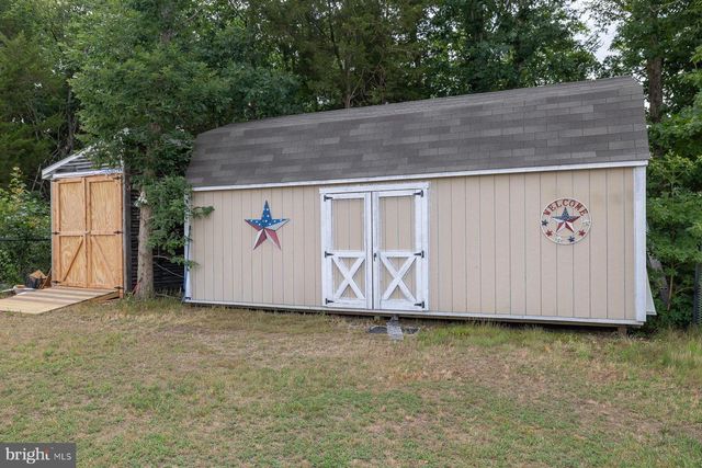 2994 DAPHNE DR, Vineland, NJ 08361