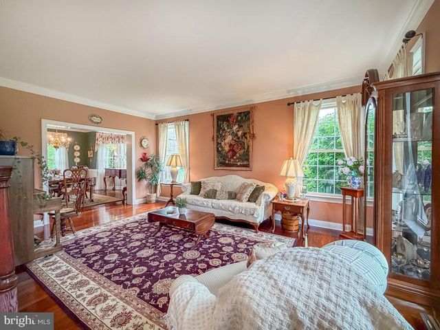 318 WILD PRAIRIE CT, Ambler, PA 19002