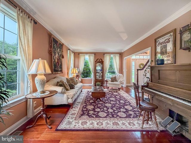 318 WILD PRAIRIE CT, Ambler, PA 19002