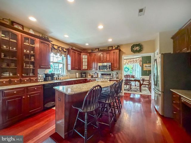 318 WILD PRAIRIE CT, Ambler, PA 19002