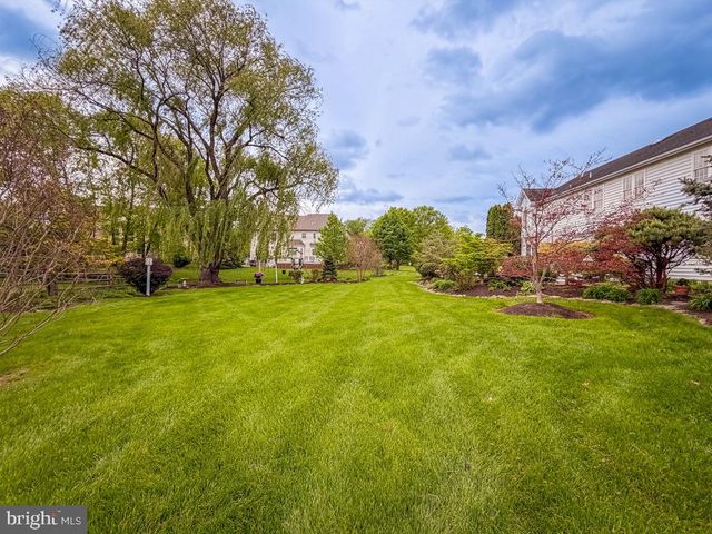318 WILD PRAIRIE CT, Ambler, PA 19002