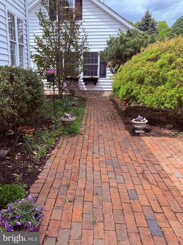 318 WILD PRAIRIE CT, Ambler, PA 19002
