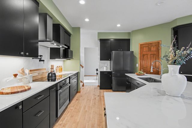 1535 Covington Lane, Eagan, MN 55122