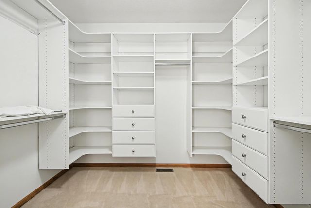 1535 Covington Lane, Eagan, MN 55122