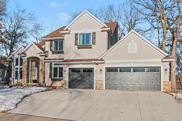 1535 Covington Lane, Eagan, MN 55122