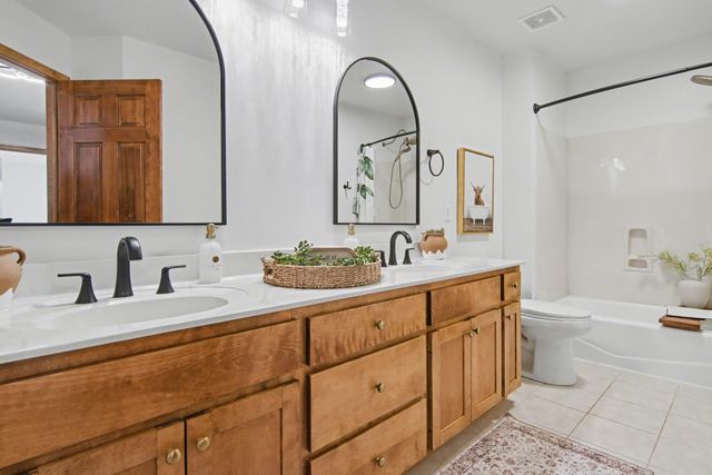 1535 Covington Lane, Eagan, MN 55122