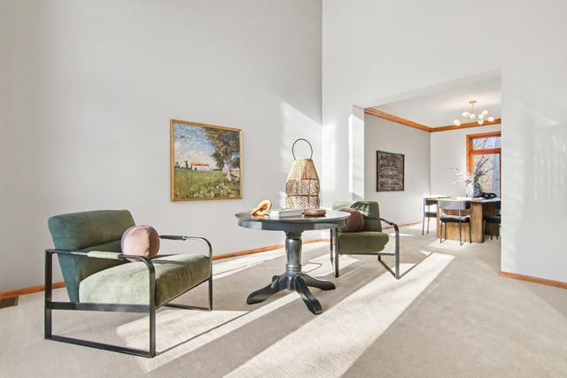 1535 Covington Lane, Eagan, MN 55122