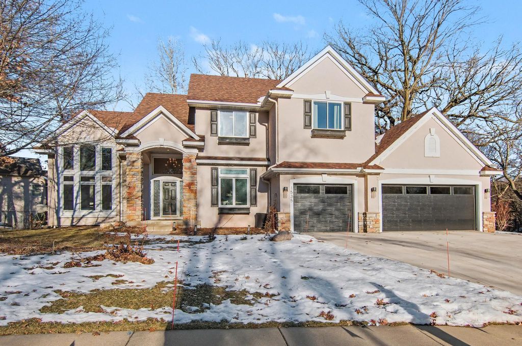 1535 Covington Lane, Eagan, MN 55122