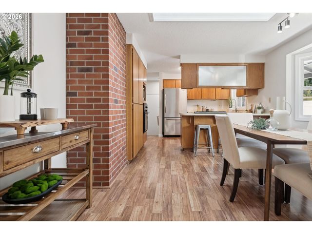 16685 Nw GERMANTOWN Rd, Portland, OR 97231