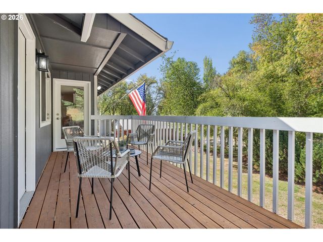 16685 Nw GERMANTOWN Rd, Portland, OR 97231