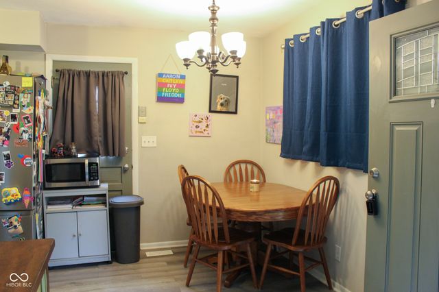 219 N 9th Avenue, Beech Grove, IN 46107