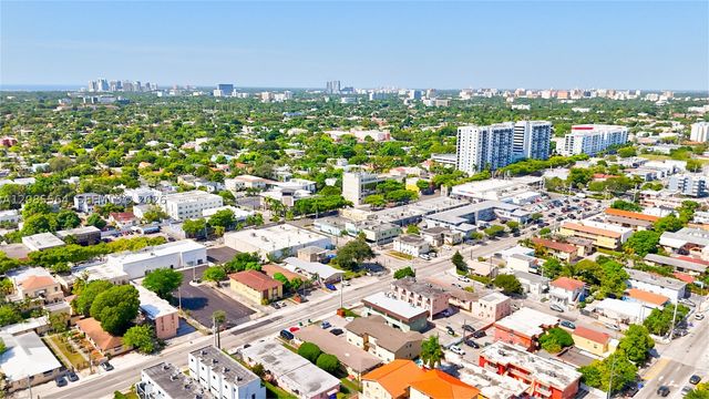 625 SW 18th Ave, Miami, FL 33135