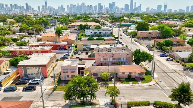 625 SW 18th Ave, Miami, FL 33135