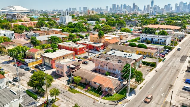 625 SW 18th Ave, Miami, FL 33135