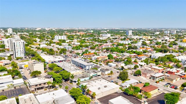 625 SW 18th Ave, Miami, FL 33135