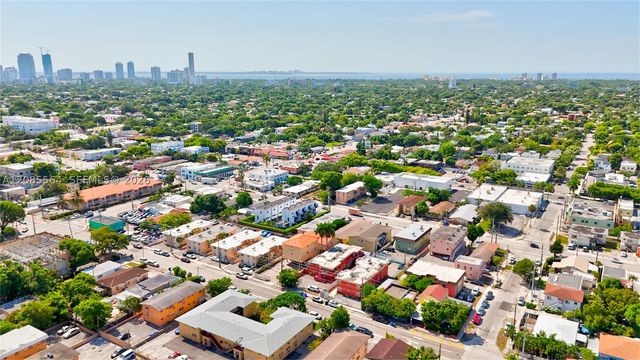 625 SW 18th Ave, Miami, FL 33135