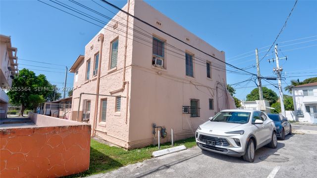 625 SW 18th Ave, Miami, FL 33135